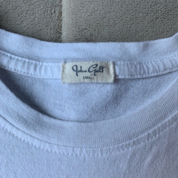 Brandy Melville cropped T-shirt - Picture 2 of 2